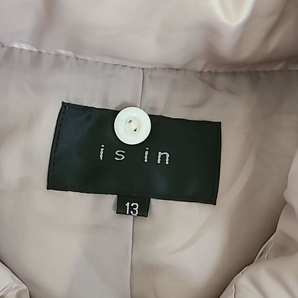 IS IN Beige Puffer Jacket Button Detail Long Length Sz 13 Women's Quilted Winter - Picture 3 of 6